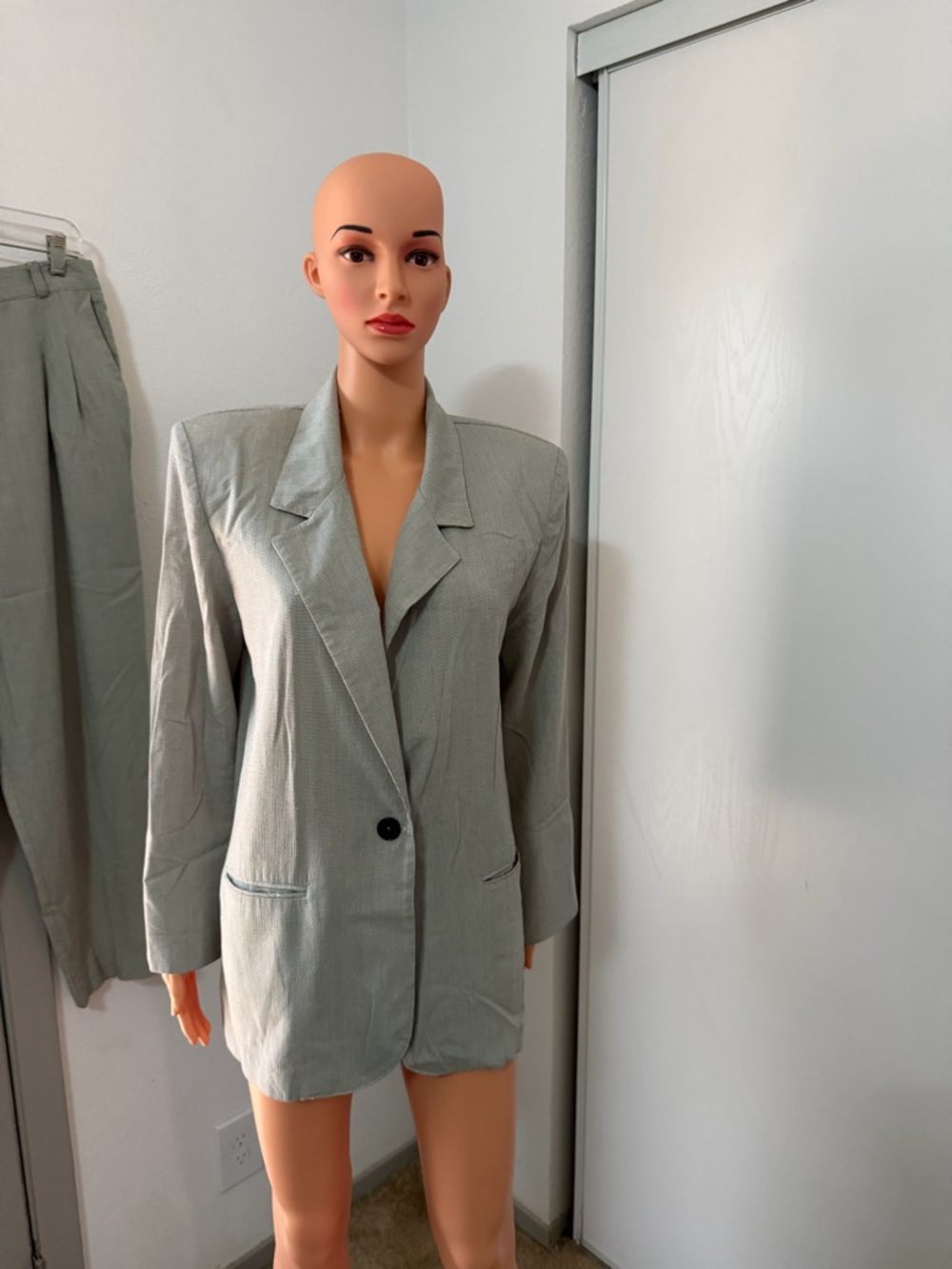 Vintage Toni Garment Company Sage Green Suit Set Blazer & Pants Size 10 - Picture 2 of 11